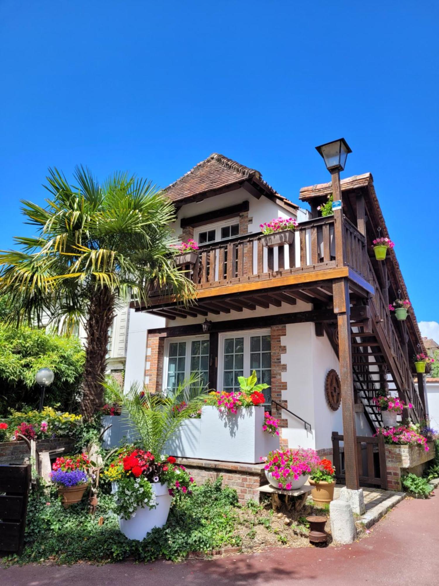 Gite Le Balcon Flaubert Форж-лез-О Екстер'єр фото
